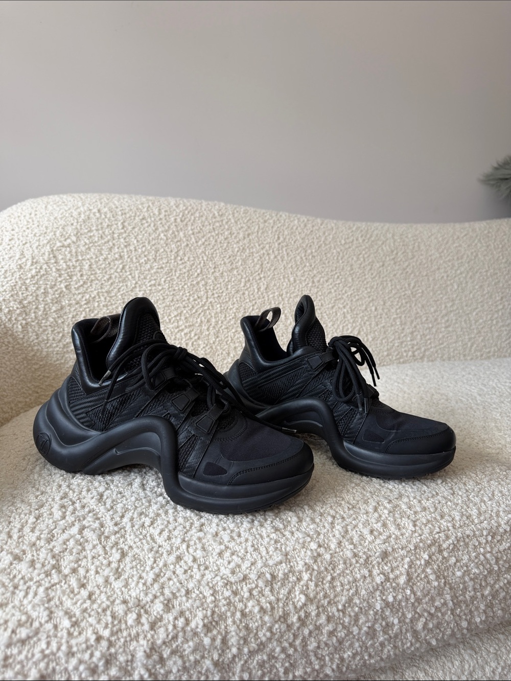 Women’s Black Athletic Casual Shoes